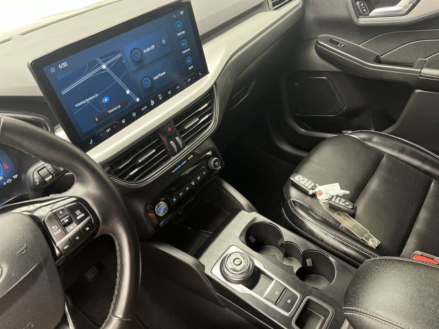 Certified 2024 Ford Escape Platinum AWD/4WD image 17