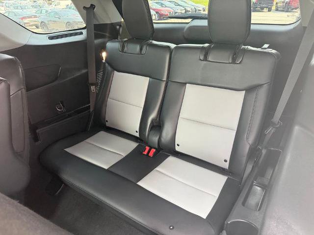 Certified 2022 Ford Explorer XLT w/ Equipment Group 202A AWD/4WD image 14