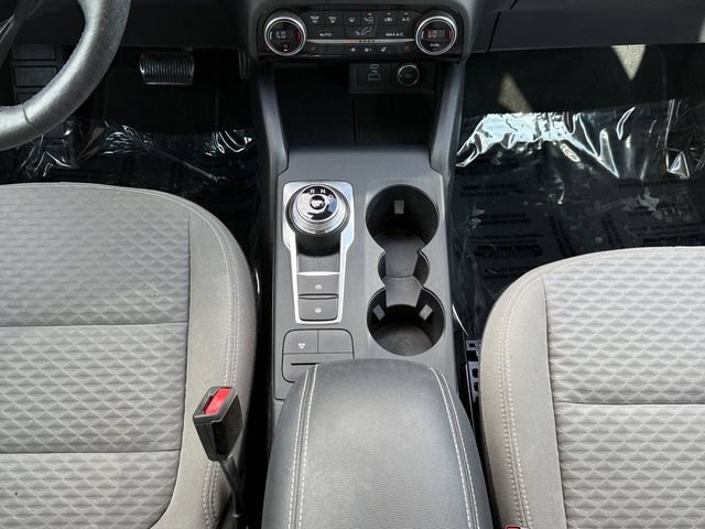 Certified 2021 Ford Escape SE w/ Cold Weather Package FWD image 6