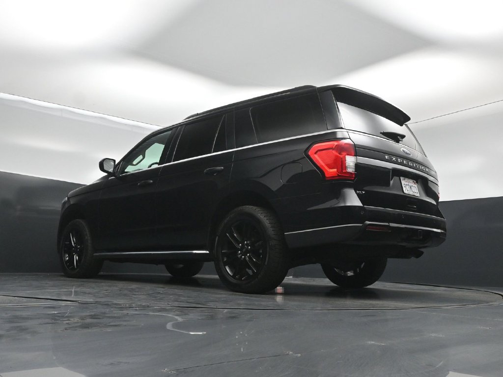Certified 2022 Ford Expedition XLT RWD image 52