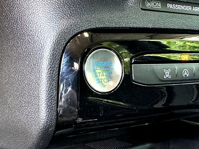 Certified 2025 Ford Escape Active w/ Tech Pack #1 FWD image 16