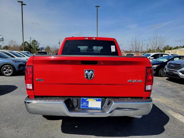Used 2022 RAM 1500 Classic SLT image 4