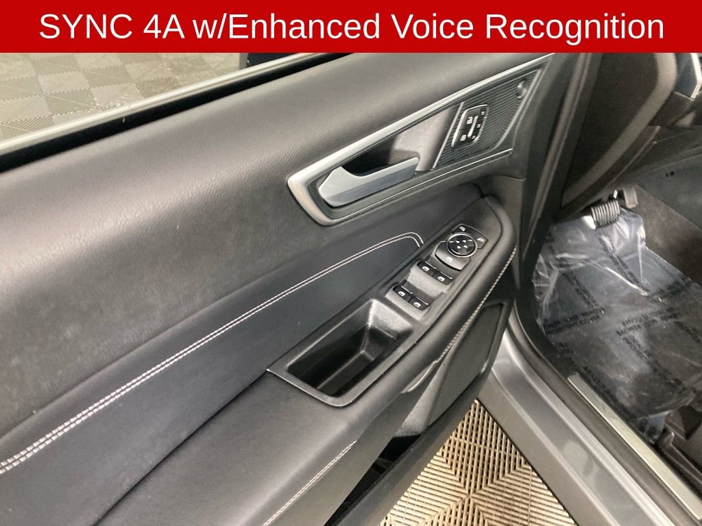 Certified 2024 Ford Edge Titanium image 13