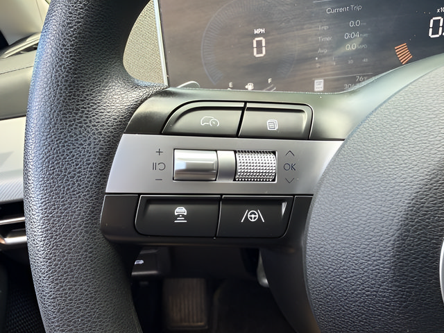 Used 2025 Hyundai Sonata SEL AWD/4WD image 15