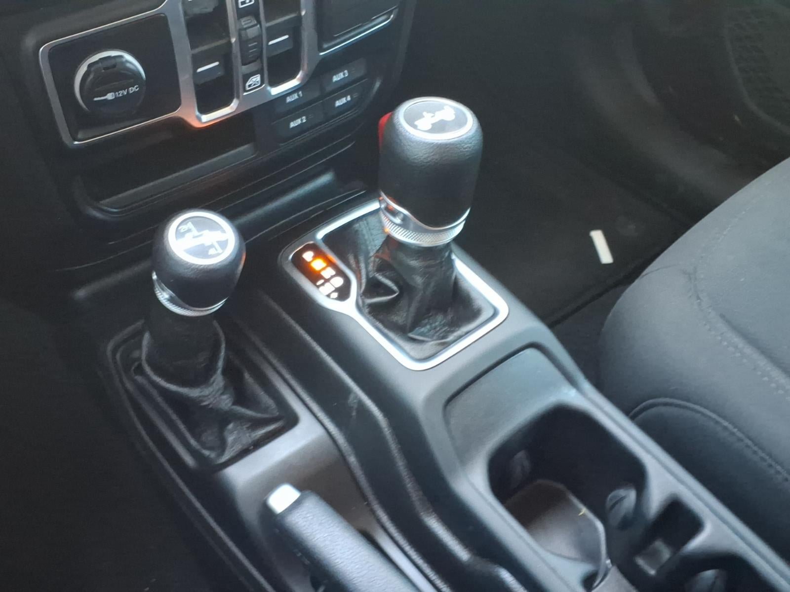 Used 2021 Jeep Wrangler Unlimited Sport AWD/4WD image 30