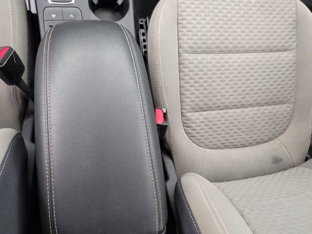 Certified 2020 Ford Escape SE FWD image 34