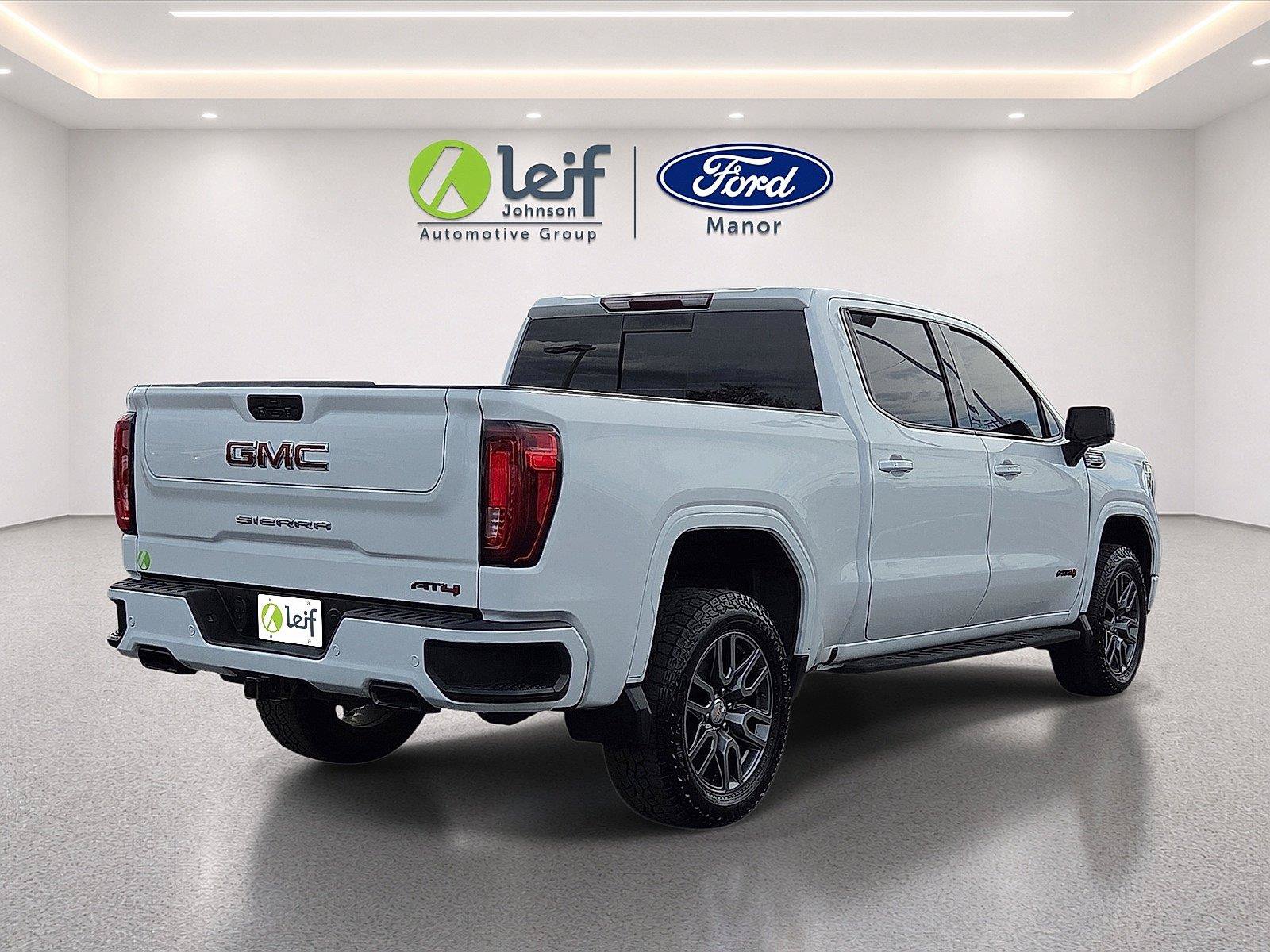 Used 2021 GMC Sierra 1500 AT4 w/ AT4 Premium Package AWD/4WD image 8