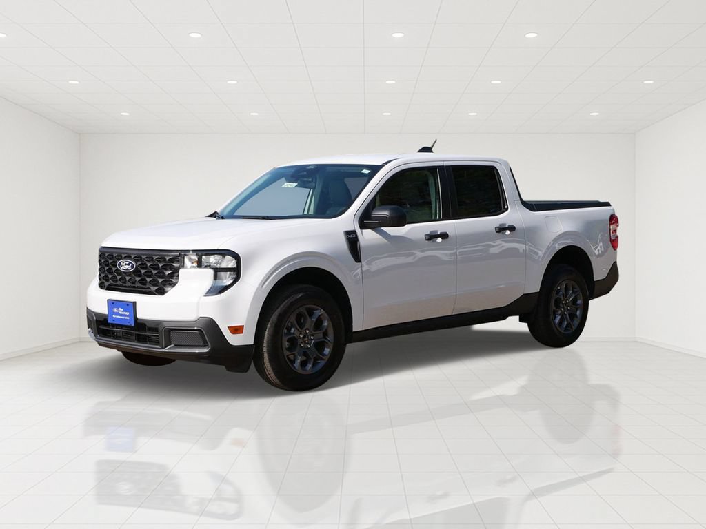 Certified 2026 Ford Maverick XLT AWD/4WD image 2