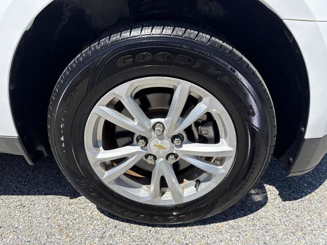 Used 2017 Chevrolet Equinox LT w/ Convenience Package FWD image 17