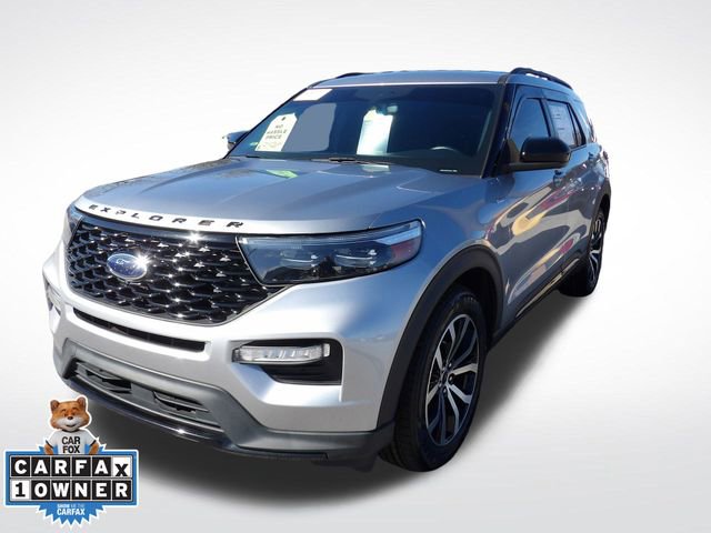 Certified 2023 Ford Explorer ST-Line w/ Class IV Trailer Tow Package image 3