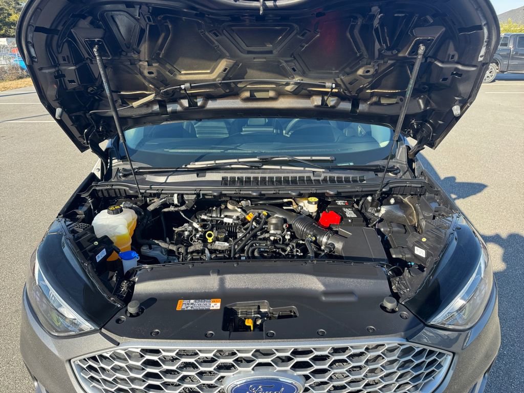 Certified 2024 Ford Edge SEL image 18