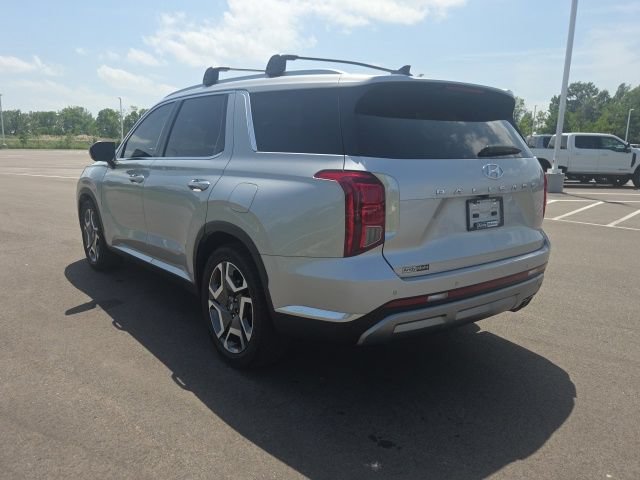 Used 2024 Hyundai Palisade Limited FWD image 16