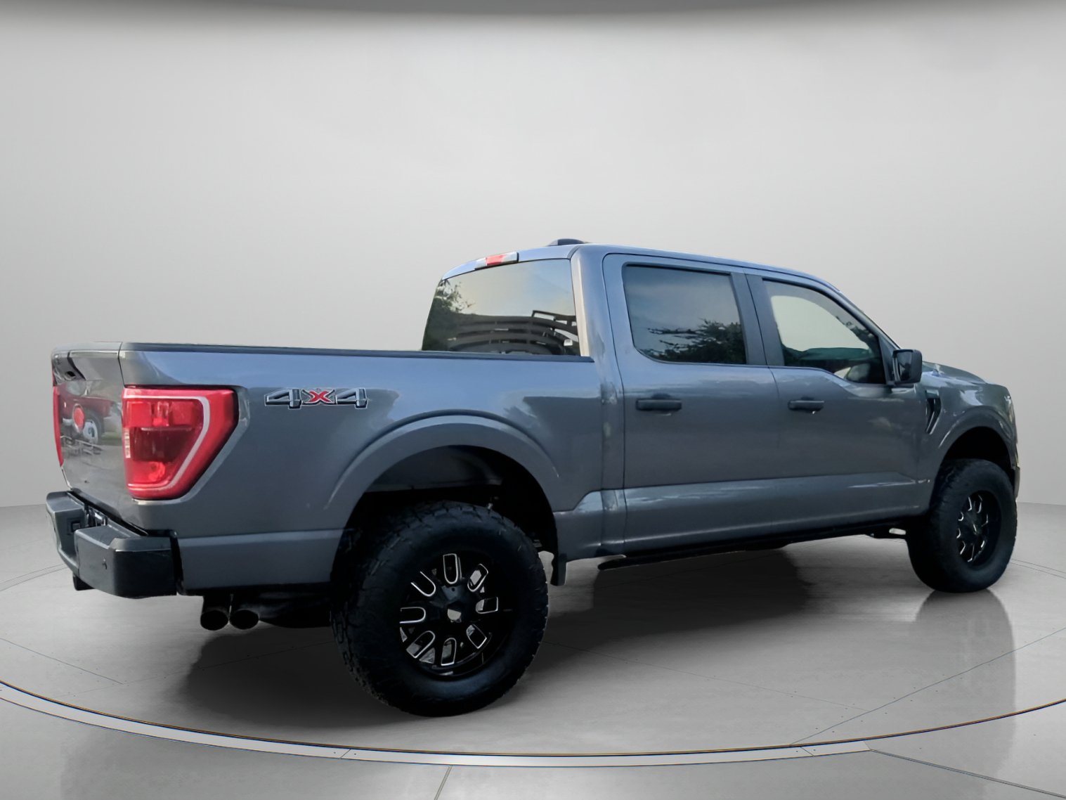 Certified 2023 Ford F150 XLT w/ Bed Utility Package AWD/4WD image 29