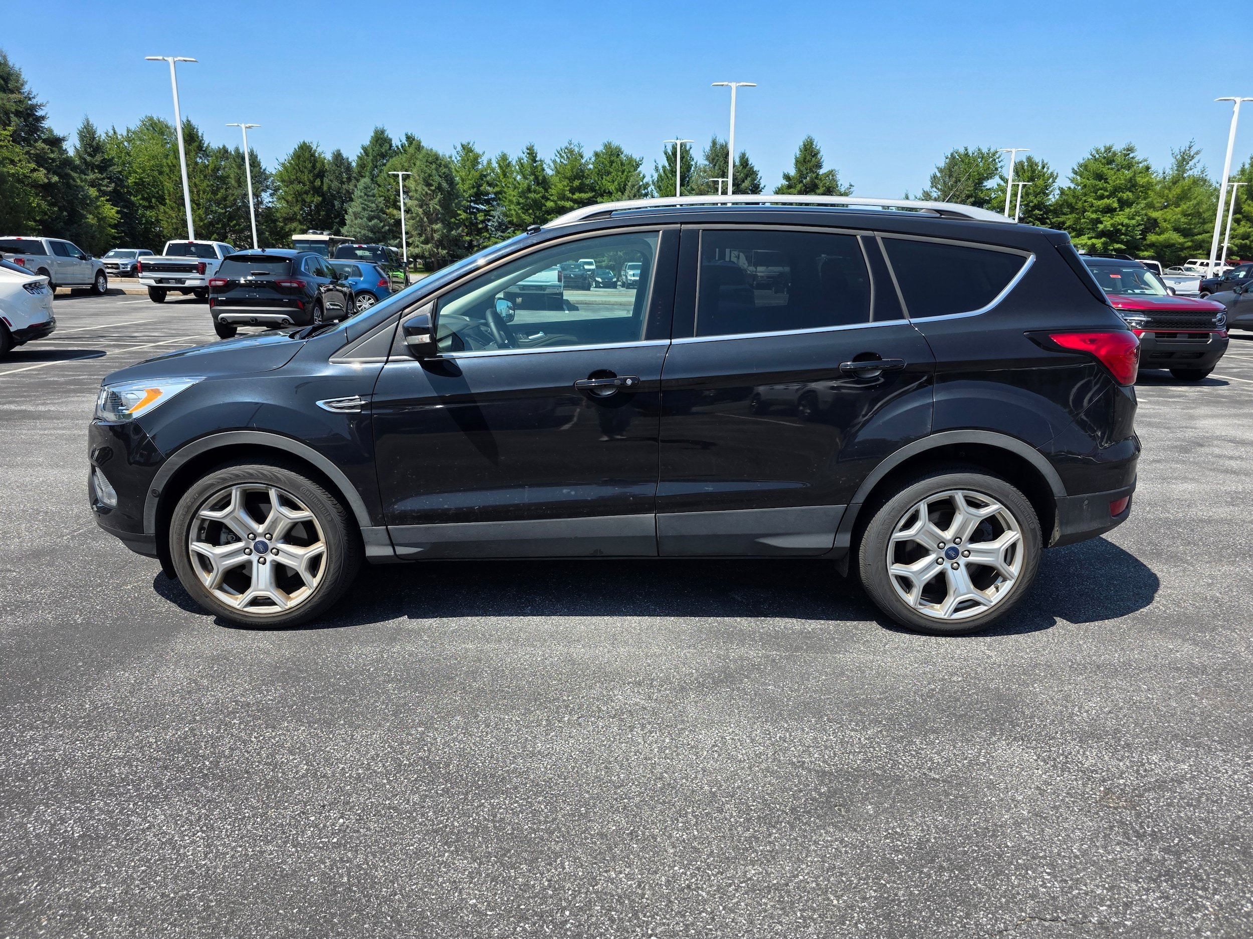Certified 2019 Ford Escape Titanium AWD/4WD video 2