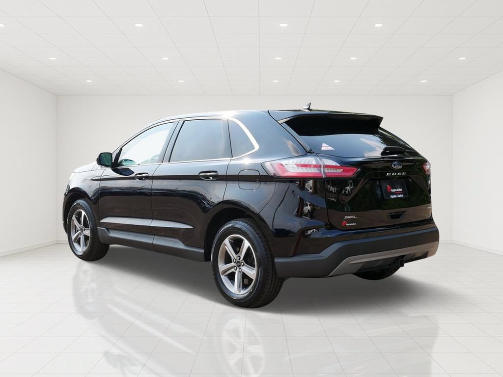 Certified 2024 Ford Edge SEL w/ Convenience Package AWD/4WD image 4