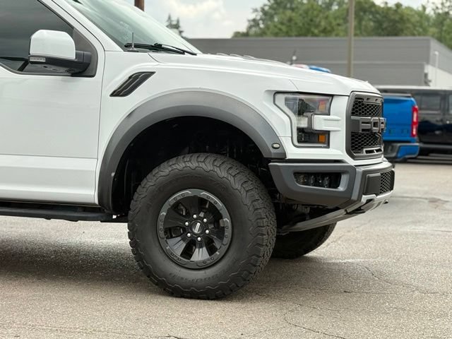 Certified 2018 Ford F150 Raptor w/ Equipment Group 802A Luxury AWD/4WD image 36