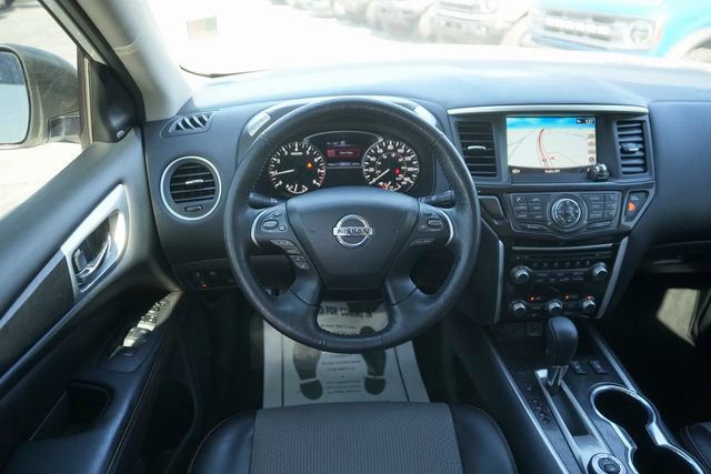 Used 2019 Nissan Pathfinder SV w/ Rock Creek Edition image 21