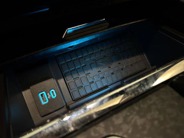 Certified 2024 Ford Expedition Max Limited image 22