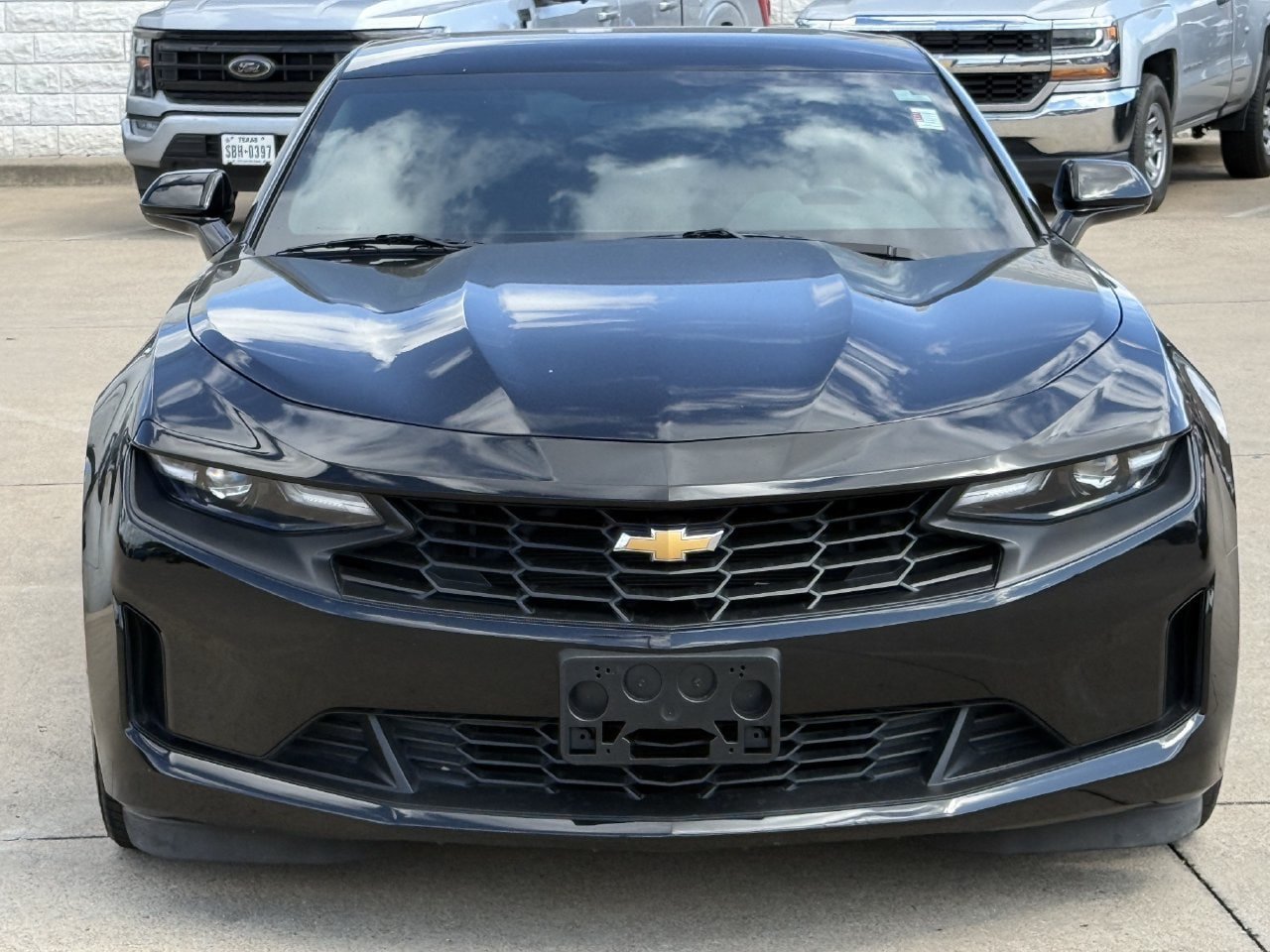 Used 2024 Chevrolet Camaro LT RWD image 7