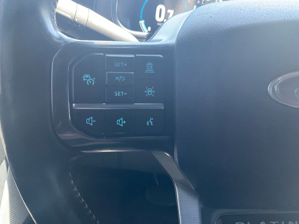 Certified 2022 Ford F150 Platinum w/ Equipment Group 701A High image 19