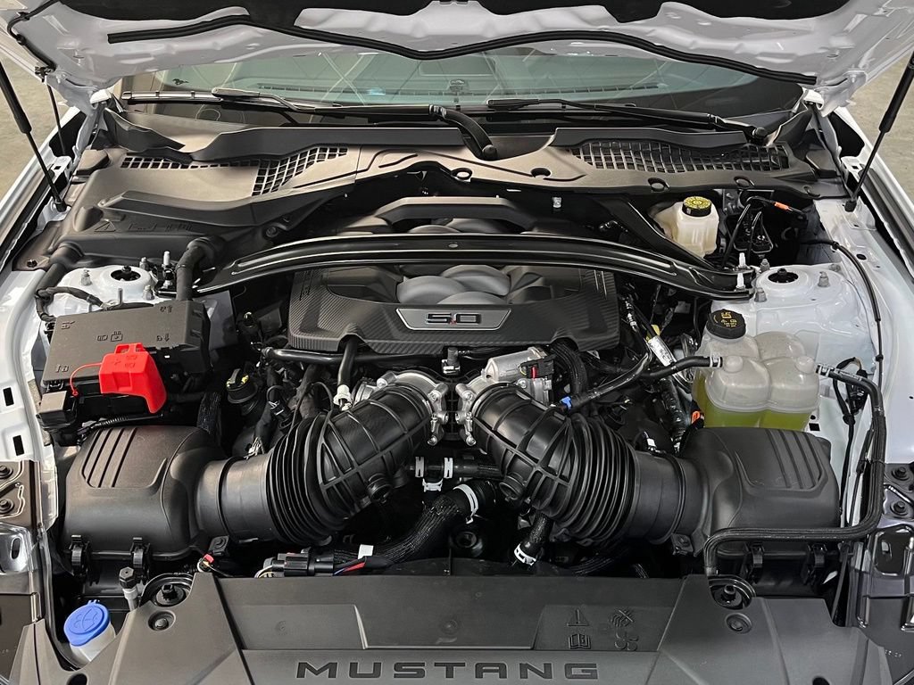 Certified 2026 Ford Mustang GT w/ GT Performance Package RWD image 7
