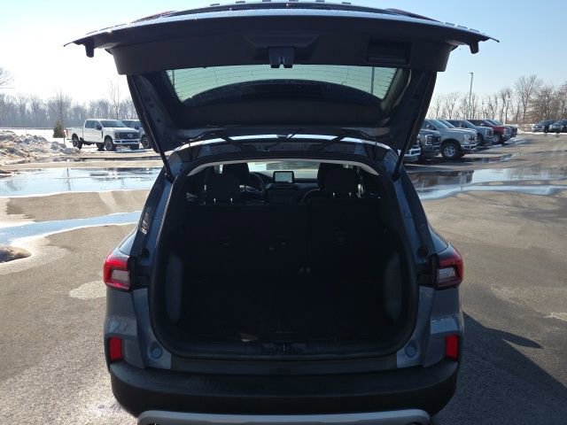 Certified 2025 Ford Escape Active image 12