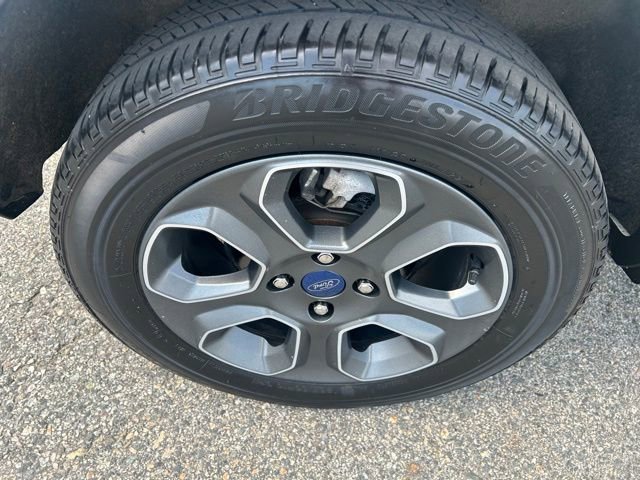 Certified 2022 Ford EcoSport S AWD/4WD image 11