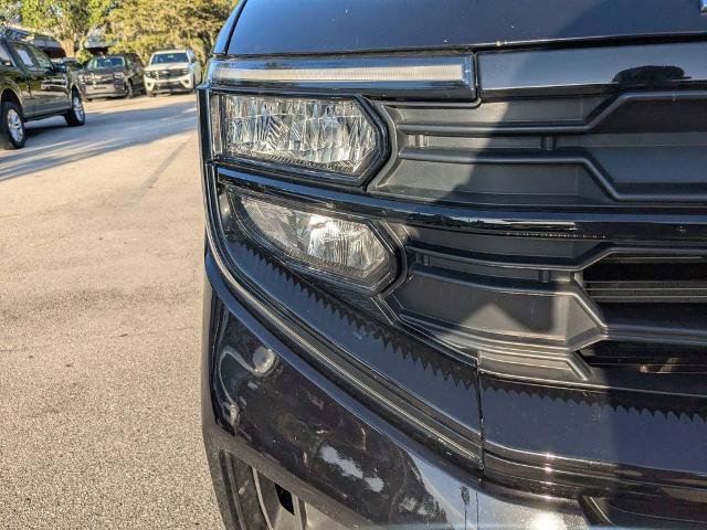 Certified 2025 Ford Expedition Active AWD/4WD image 10