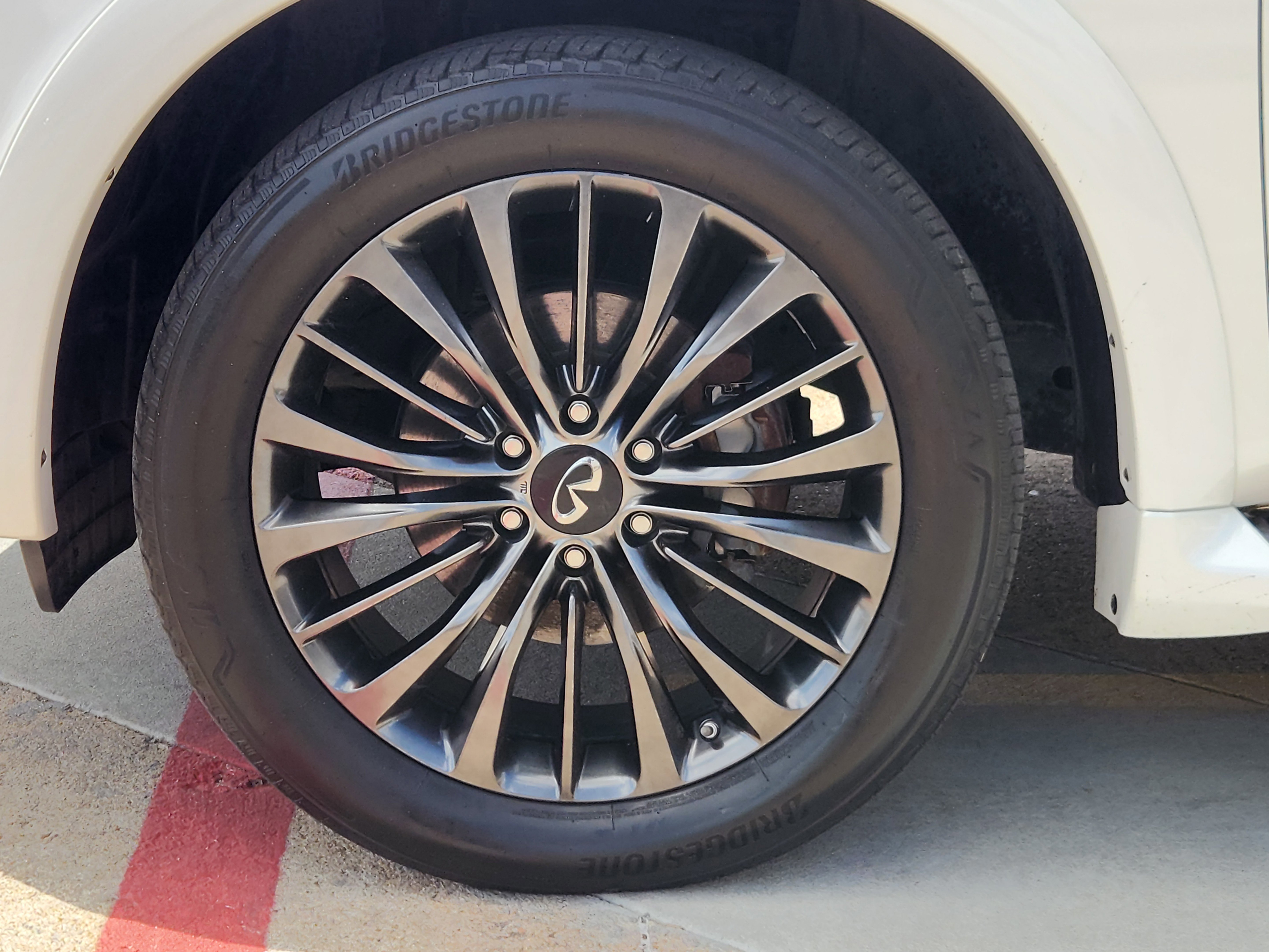 Used 2021 INFINITI QX80 Premium Select w/ Cargo Package image 7