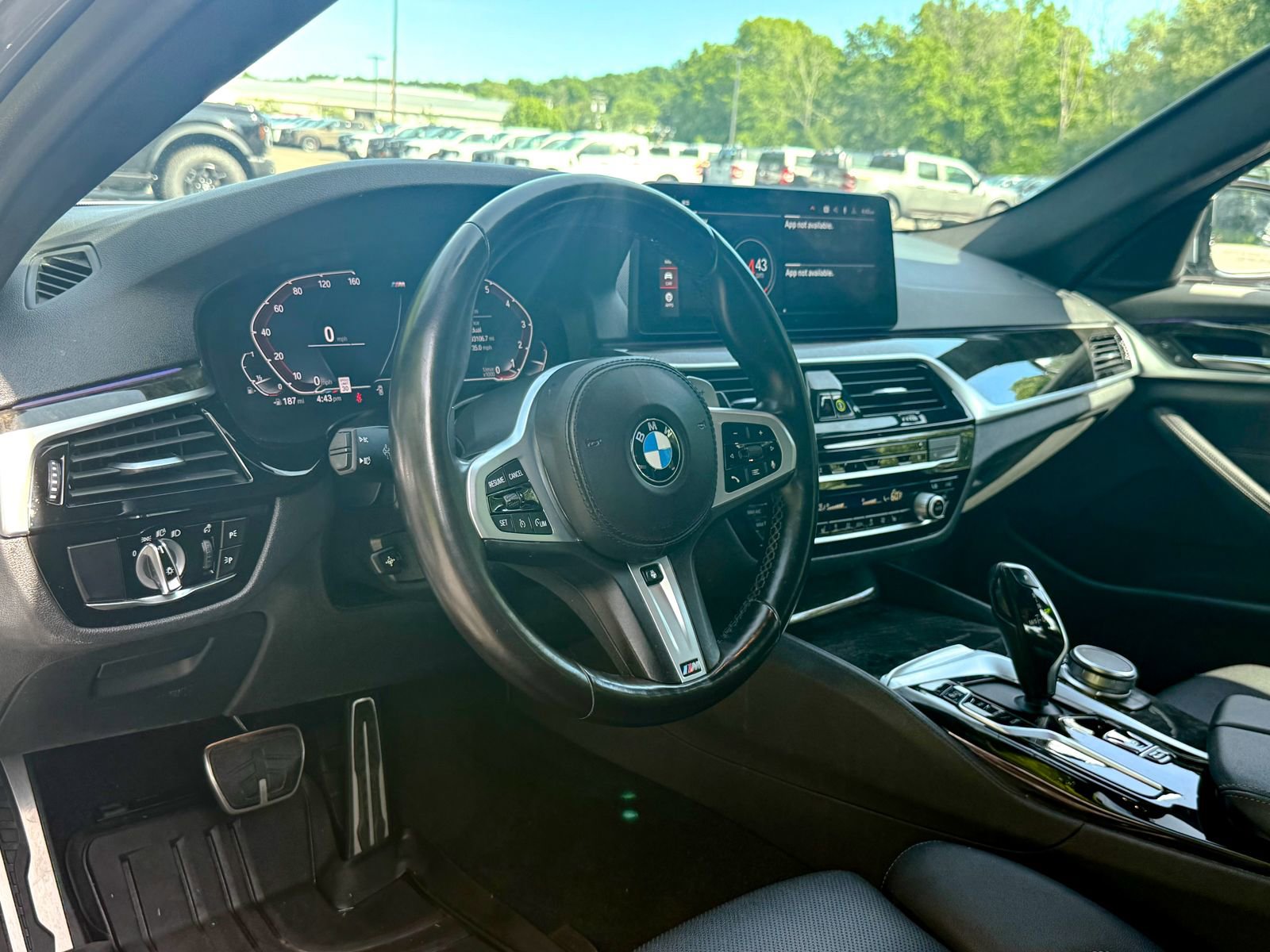Used 2021 BMW 530i xDrive w/ M Sport Package AWD/4WD image 16