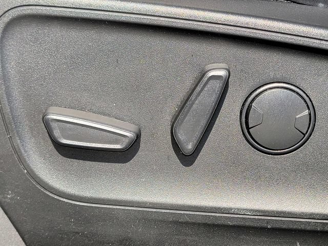 Certified 2023 Ford Escape ST-Line w/ Tech Pack #1 FWD image 4