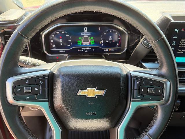Used 2024 Chevrolet Silverado 3500 LT AWD/4WD image 15