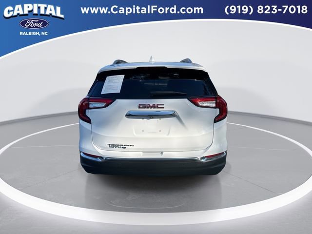 Used 2023 GMC Terrain SLT w/ Tech Package image 5
