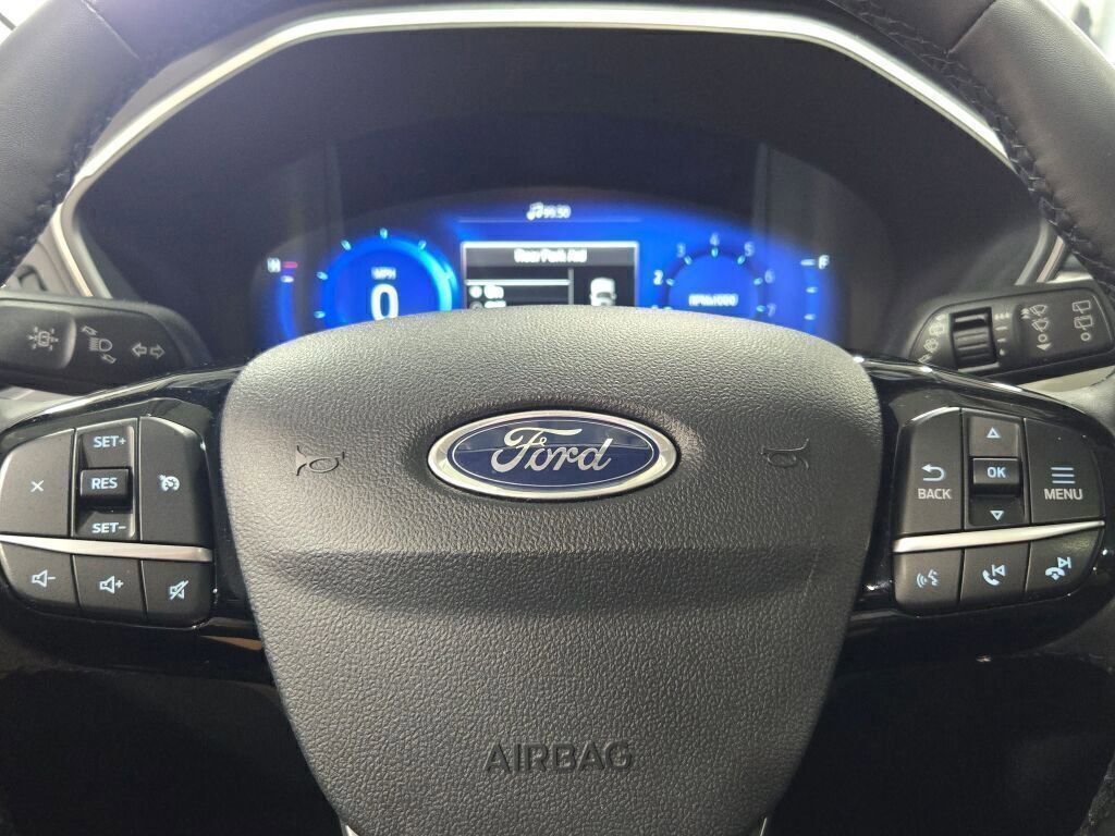 Certified 2022 Ford Escape SEL w/ Technology Package image 37