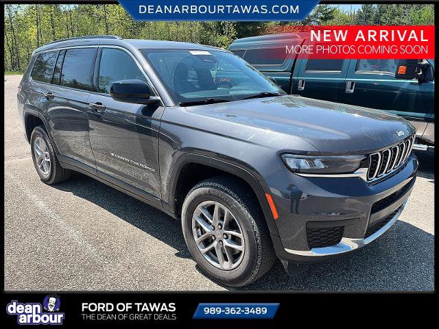 Used 2024 Jeep Grand Cherokee L Laredo w/ Luxury Tech Group I AWD/4WD image 2
