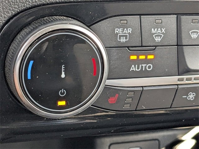 Certified 2022 Ford Escape Titanium w/ Titanium Elite Package image 24