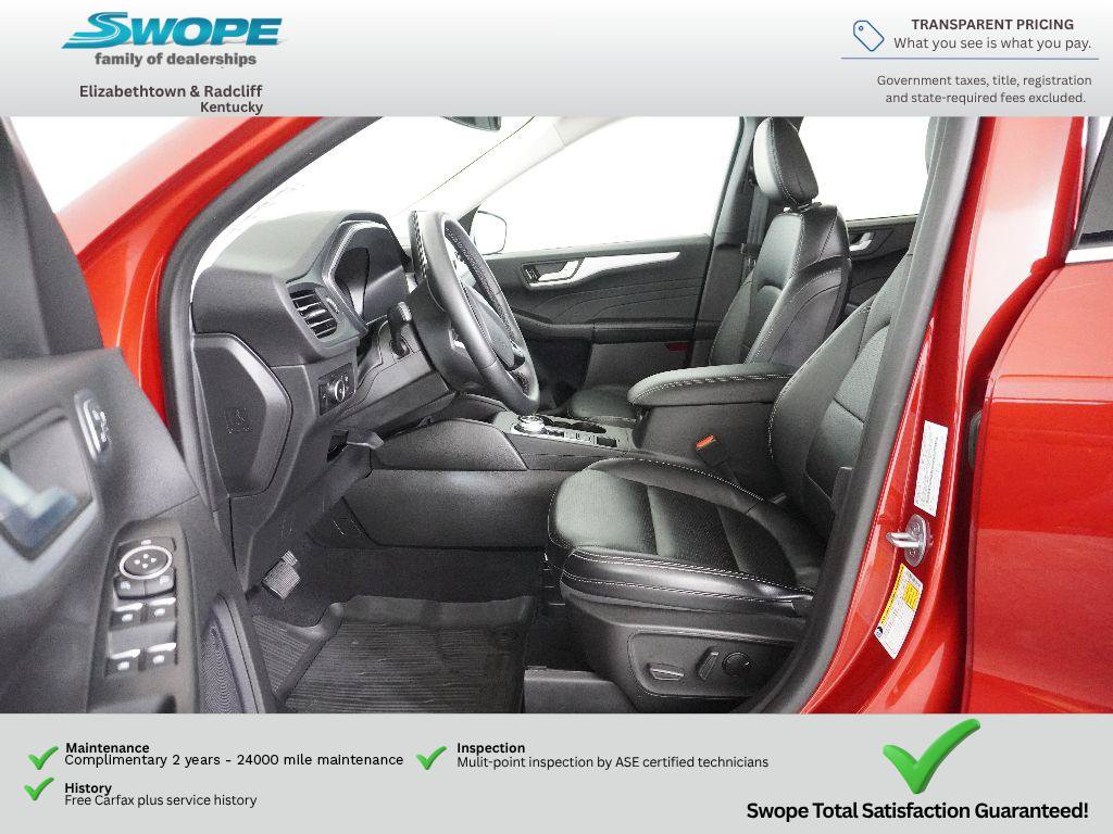 Certified 2023 Ford Escape Platinum AWD/4WD image 18