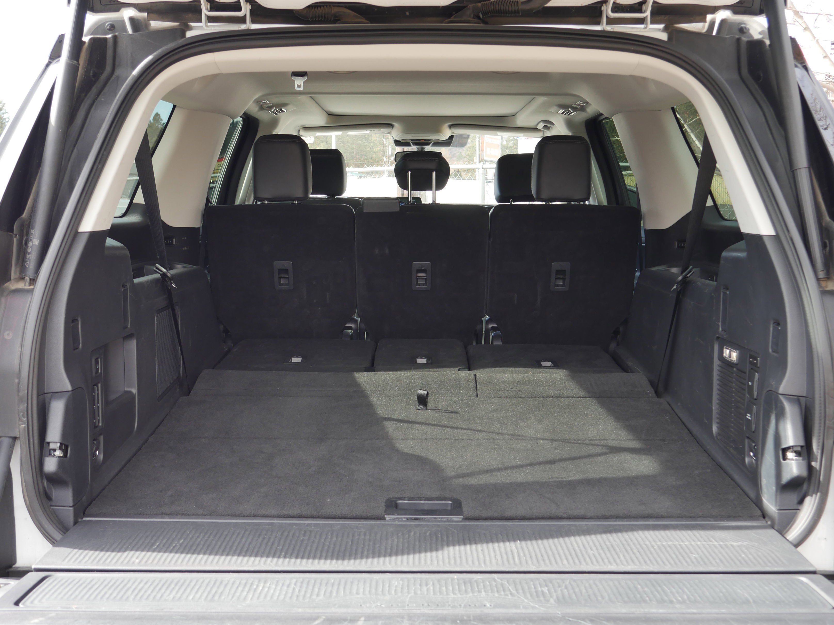 Certified 2025 Ford Expedition Max Platinum image 30