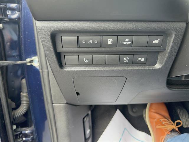 Used 2023 Mitsubishi Outlander SEL AWD/4WD image 11