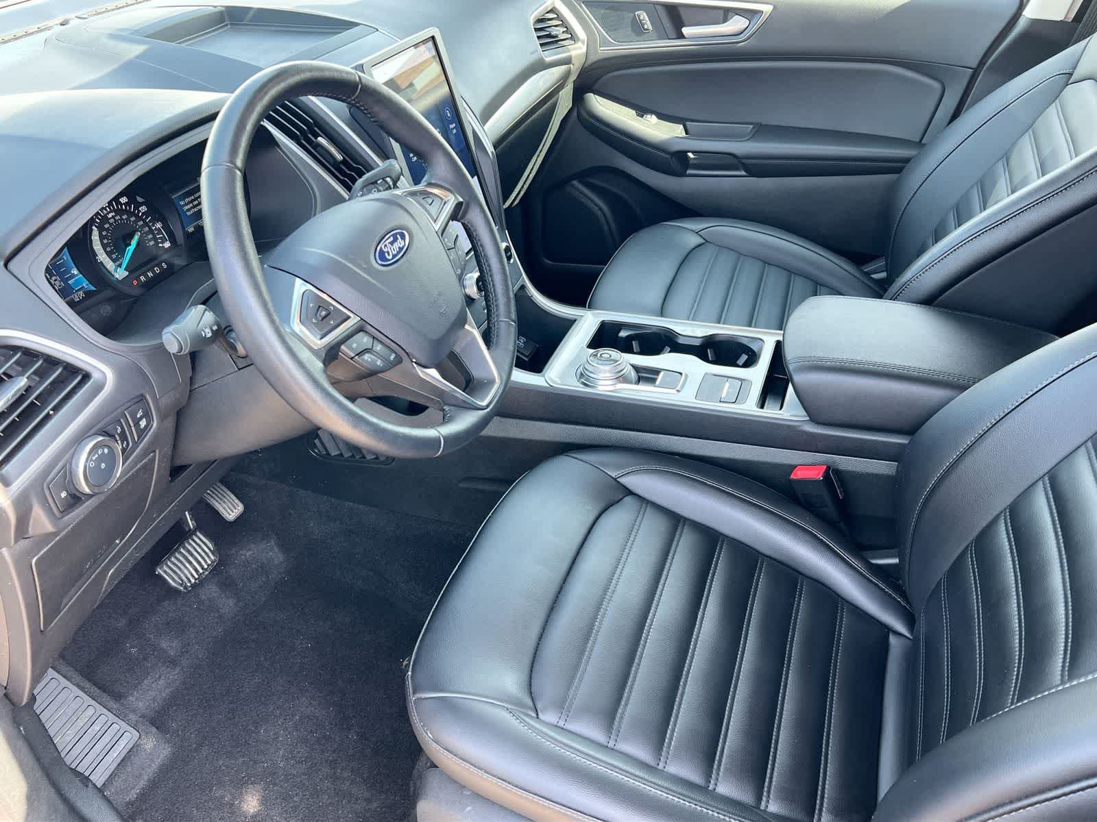 Certified 2024 Ford Edge SEL w/ Convenience Package AWD/4WD image 10