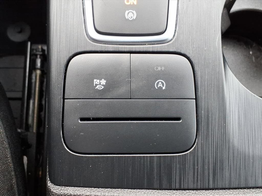 Certified 2023 Ford Escape Active image 17