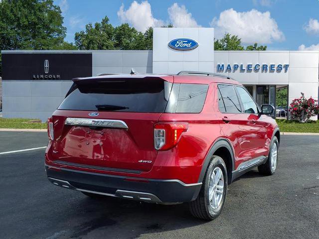 Certified 2022 Ford Explorer XLT w/ Equipment Group 202A image 5