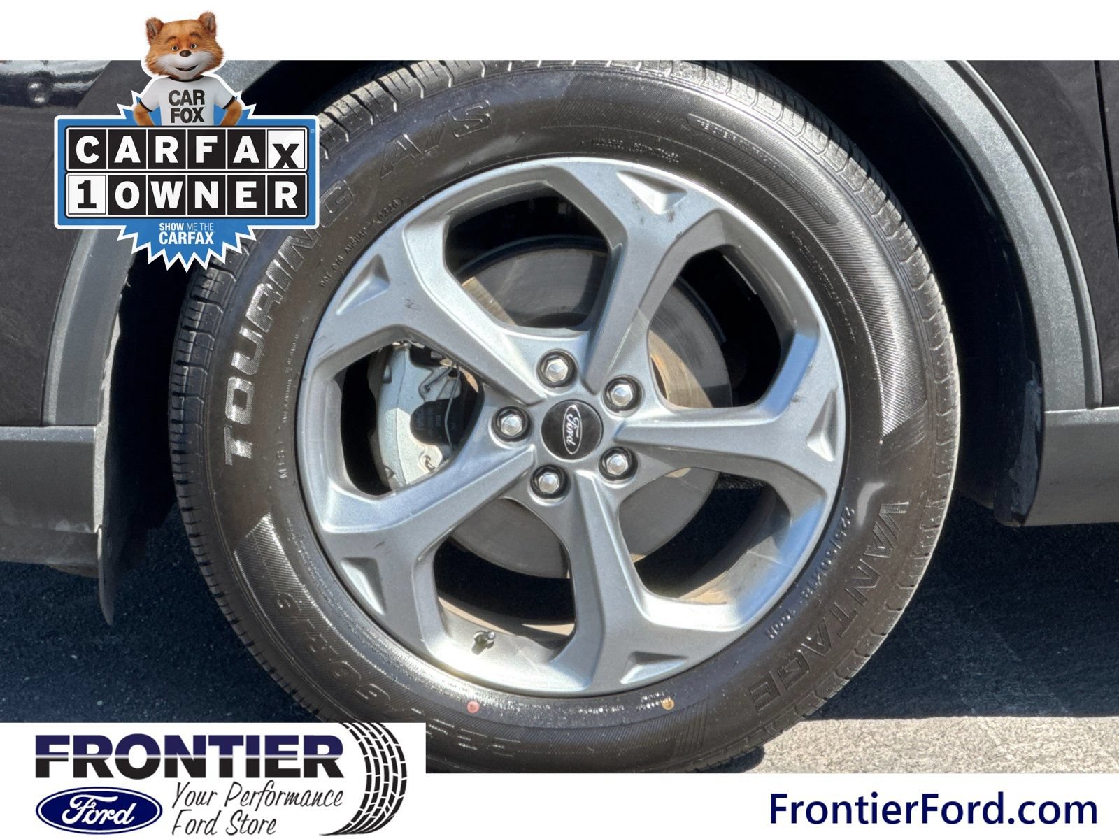 Certified 2025 Ford Escape ST-Line FWD image 25