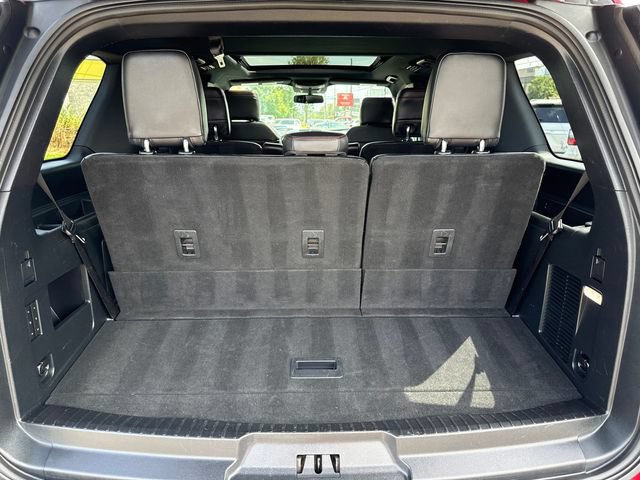 Certified 2019 Ford Expedition Limited w/ Equipment Group 303A AWD/4WD image 39