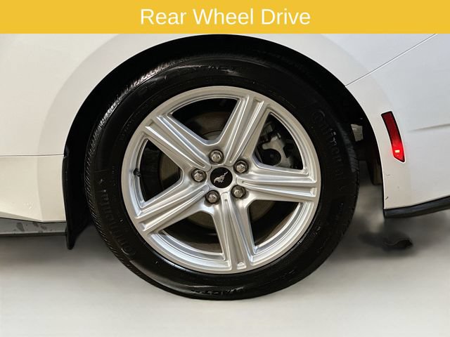 Certified 2026 Ford Mustang Premium RWD image 7