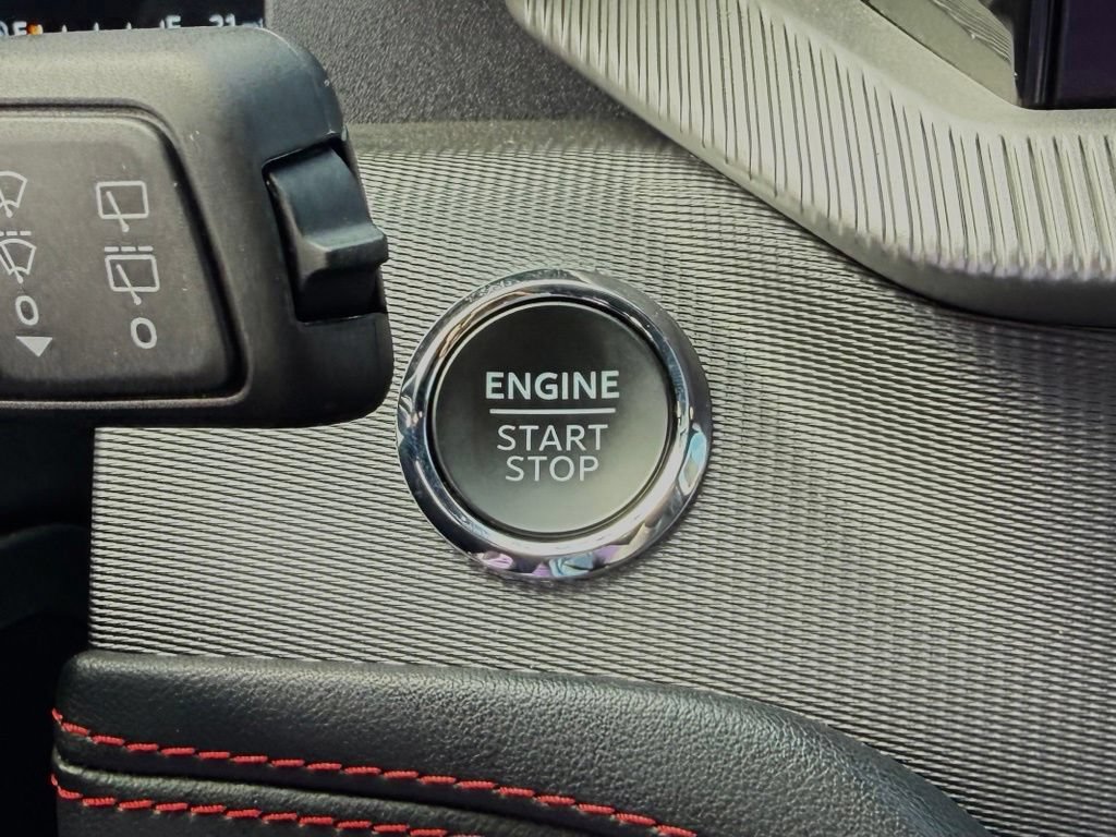 Certified 2025 Ford Explorer ST-Line AWD/4WD image 26