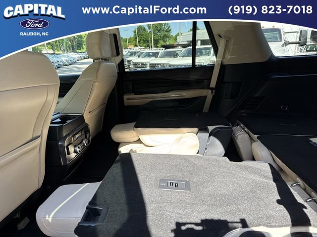 Certified 2023 Ford Expedition Platinum image 18