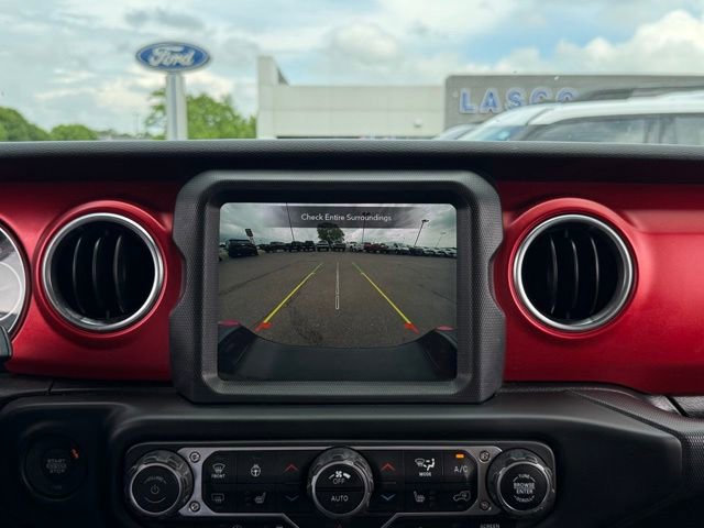 Used 2022 Jeep Gladiator Rubicon w/ LED Lighting Group AWD/4WD image 4