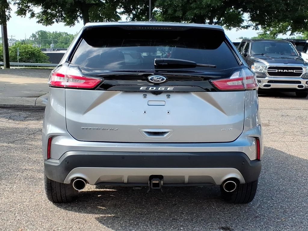 Certified 2022 Ford Edge Titanium w/ Equipment Group 301A AWD/4WD image 4