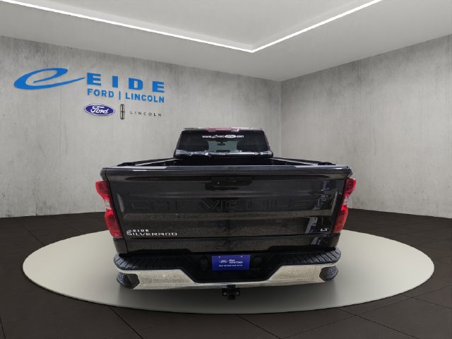 Used 2021 Chevrolet Silverado 1500 LT AWD/4WD image 9